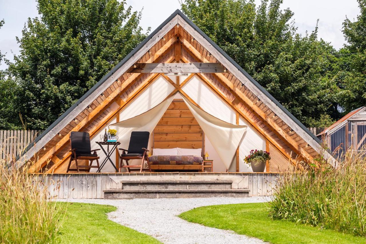Killarney Glamping At The Grove, Suites And Lodges Exterior foto