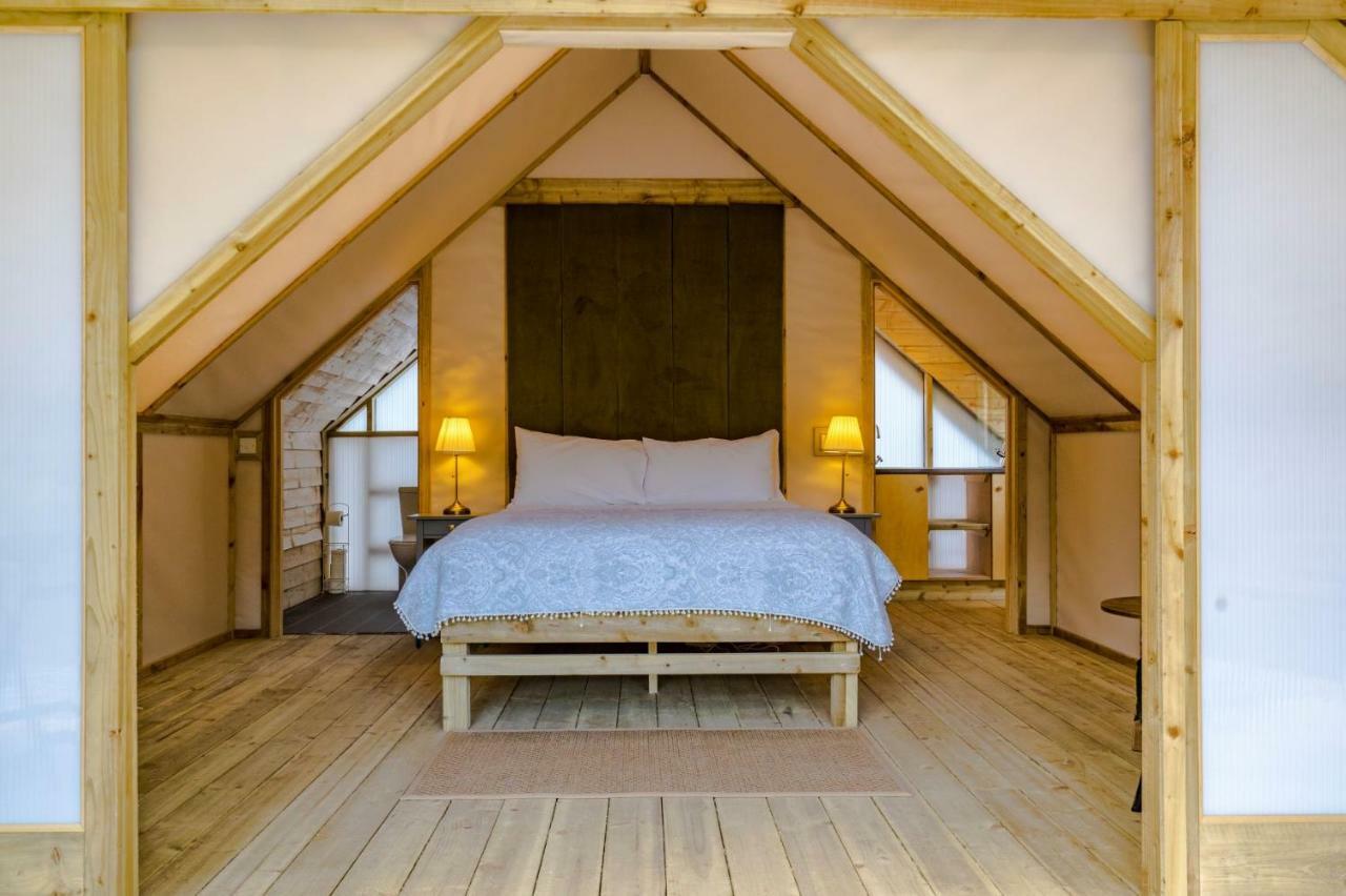 Killarney Glamping At The Grove, Suites And Lodges Exterior foto