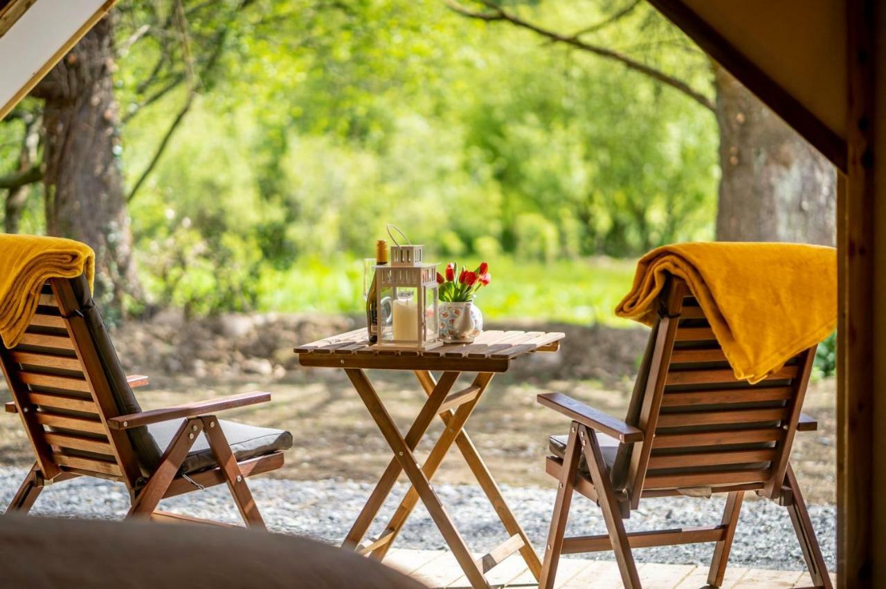 Killarney Glamping At The Grove, Suites And Lodges Exterior foto